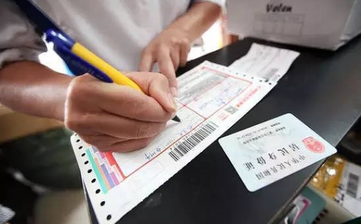 實(shí)名認(rèn)證難實(shí)施，X光安檢機(jī)助推快遞行業(yè)發(fā)展